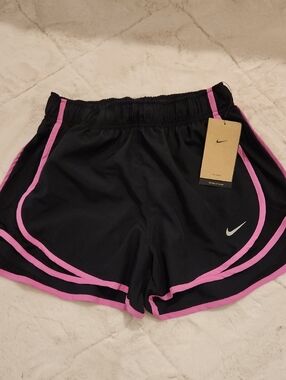 Nike Tempo Shorts S